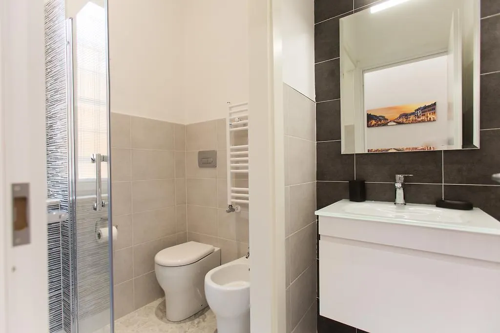 4Rooms Milano Pensión